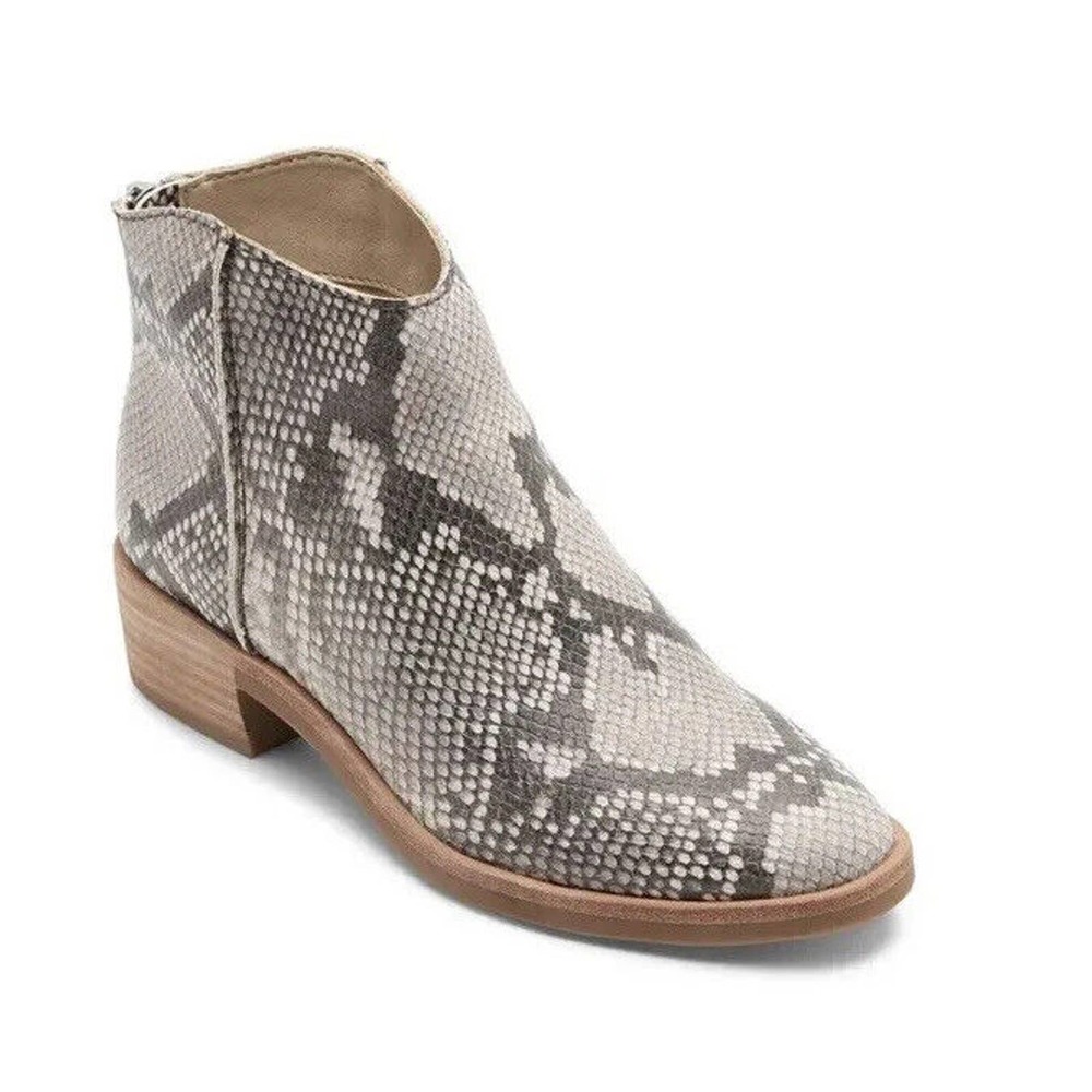 Dolce Vita Tavin Snakeskin Embossed Python Stacke… - image 1